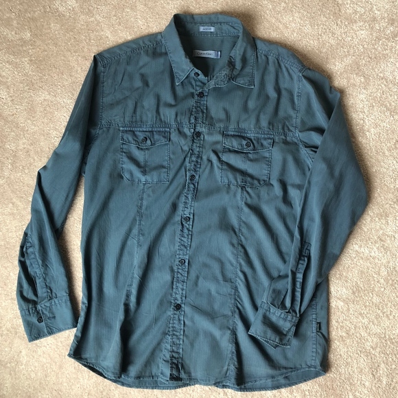 Calvin Klein Casual Button-Down Shirt w/ tab sleev - Picture 2 of 7